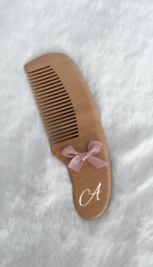 Peigné bébé en bois personnalisée avec prénom & ruban satin