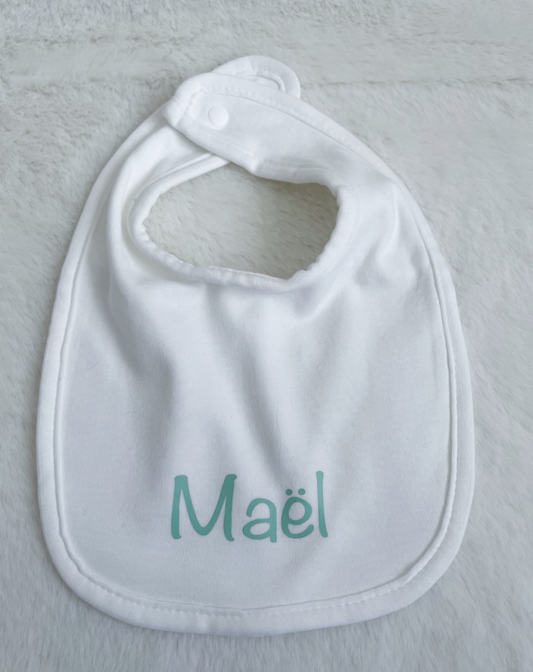 Bavoir en coton blanc simple avec le prénom personnalisé