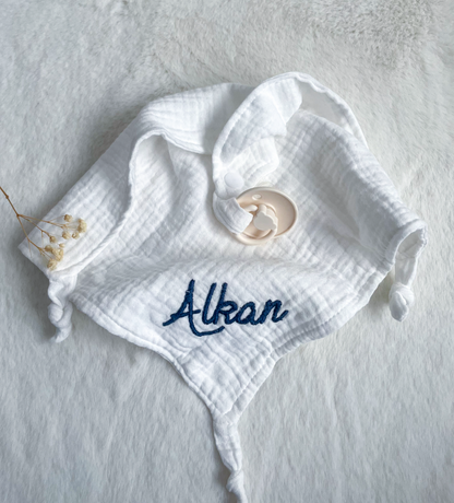 Attache tétine tissu en gaze de coton prénom brodé