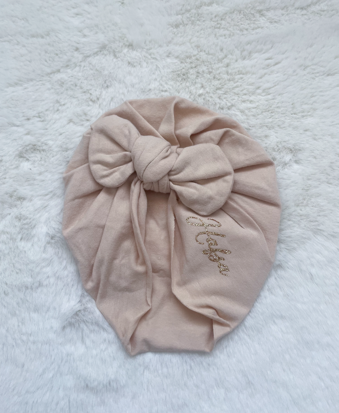 Turban bébé beige avec ruban et prénom floqué