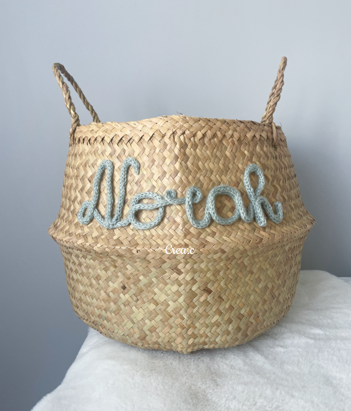 Panier en osier naturel prénom vert