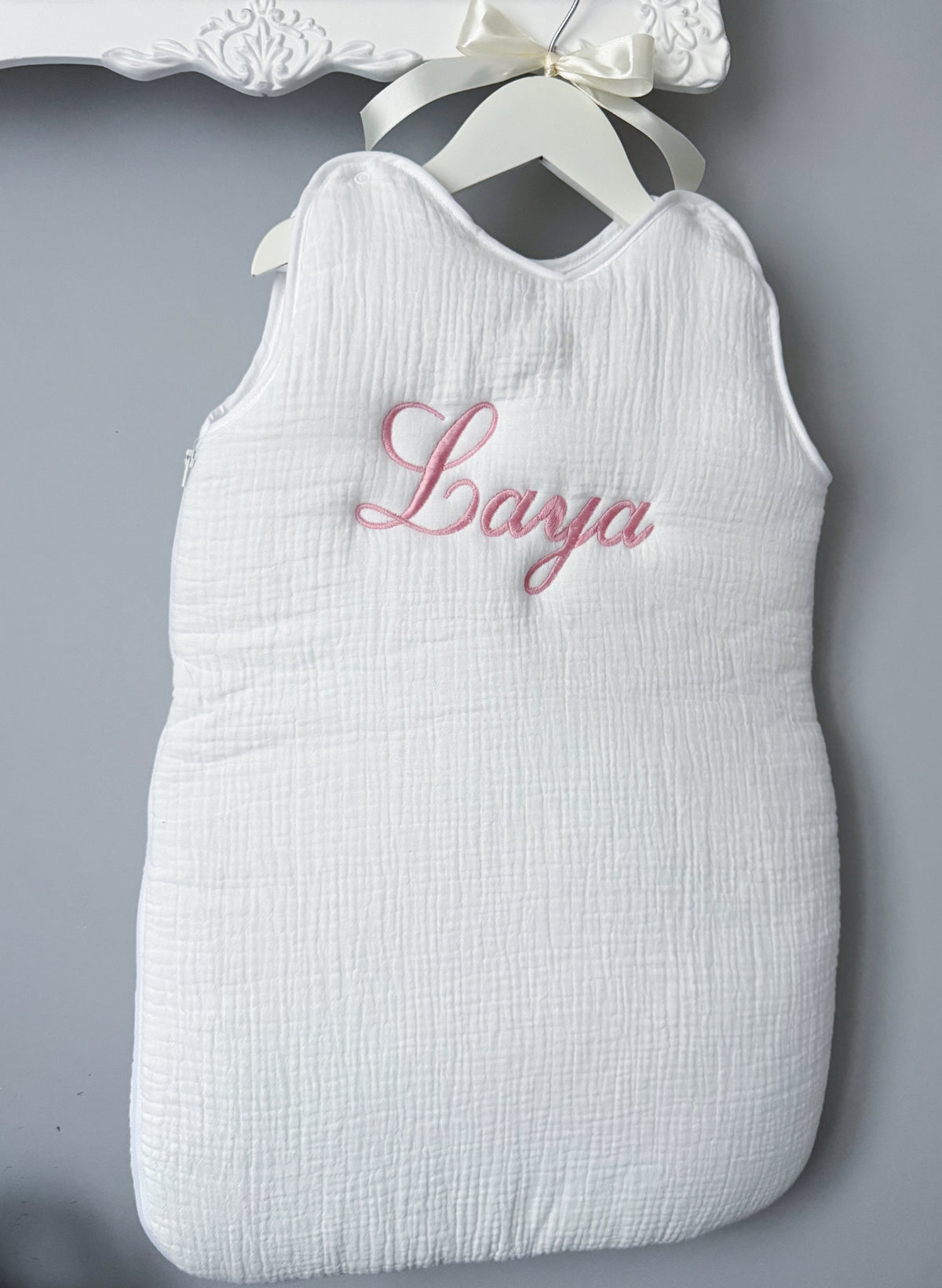 Gigoteuse en gaze de coton blanche à personnaliser avec le prénom brodé