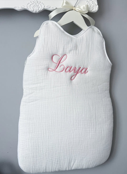 Gigoteuse en gaze de coton blanche à personnaliser avec le prénom brodé