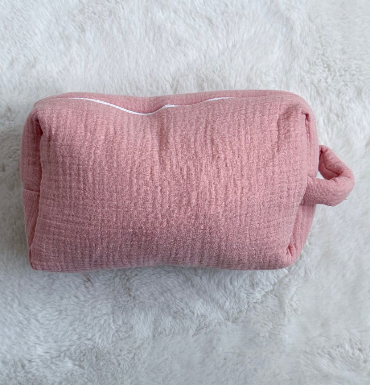 Trousse de toilette en gaze de coton rose prénom brodé