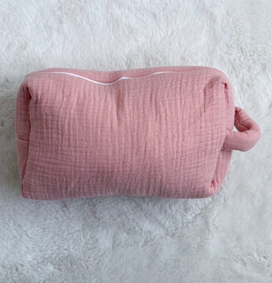 Trousse de toilette en gaze de coton rose prénom brodé