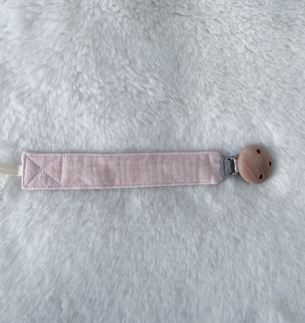 Attache tétine coton rose prénom brodé