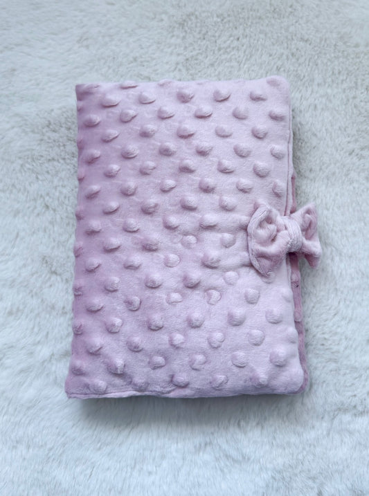 Protège carnet de santé minky rose brodé