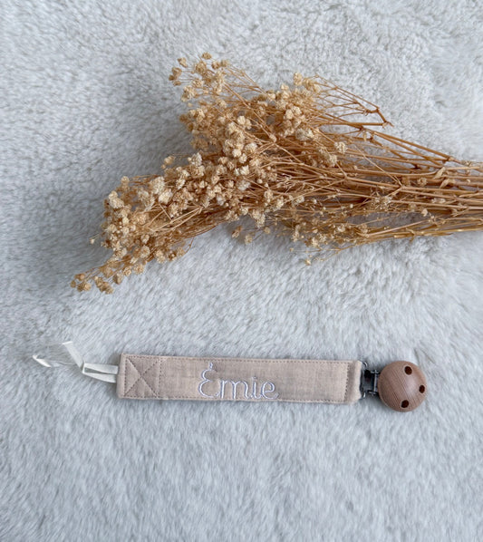 Attache tétine coton beige prénom brodé