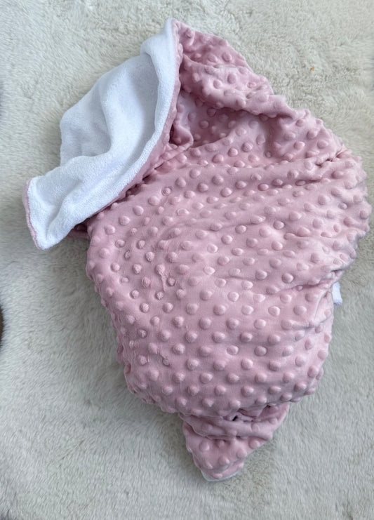 Couverture bébé brodée personnalisée Minky polaire rose
