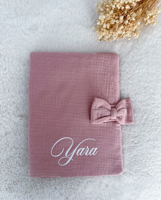 Protège carnet de santé gaze de coton et ruban rose floqué